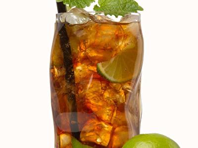 Cuba-libre-cocktail.jpg